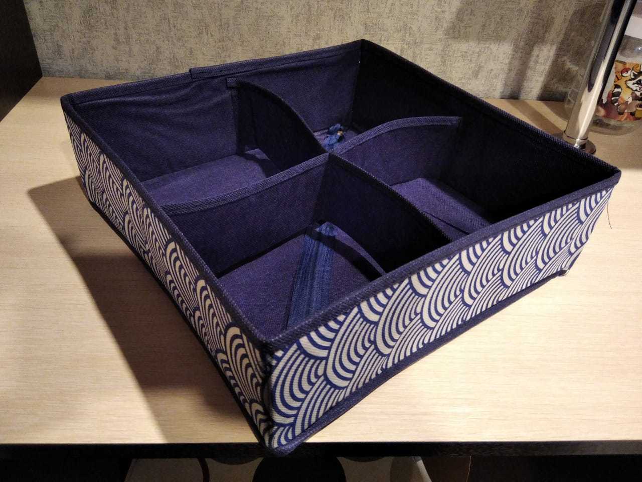 Фотография покупателя товара Органайзер для хранения белья Доляна «Волна», 8 ячеек, 28×14×10 см, цвет синий - Фото 3