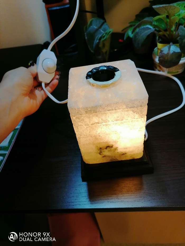 Фотография покупателя товара Соляная лампа "Зебра арома", цельный кристалл, 16 см, 2-3 кг - Фото 2
