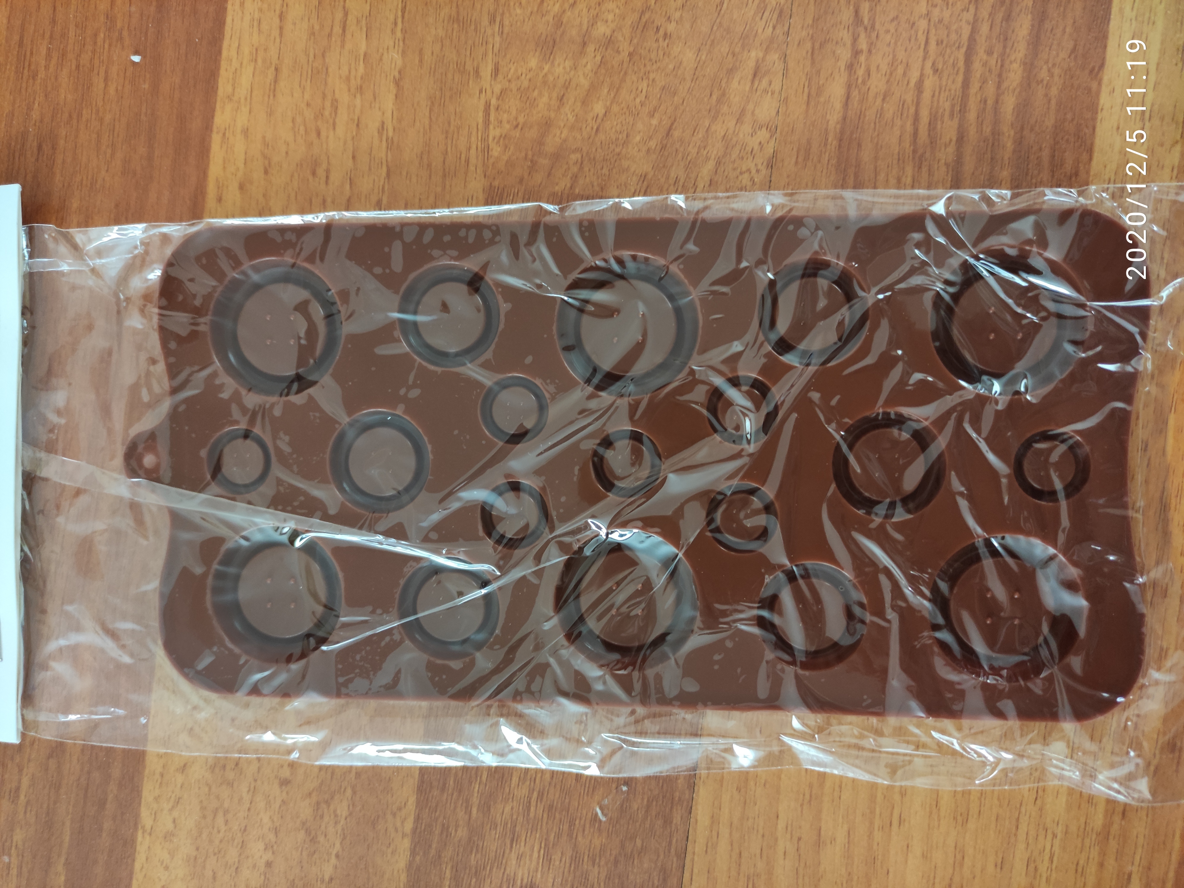 Фотография покупателя товара Форма для шоколада Доляна «Плитка», силикон, 21×11 см, 12 ячеек (2,7×3,9 см), цвет коричневый - Фото 64