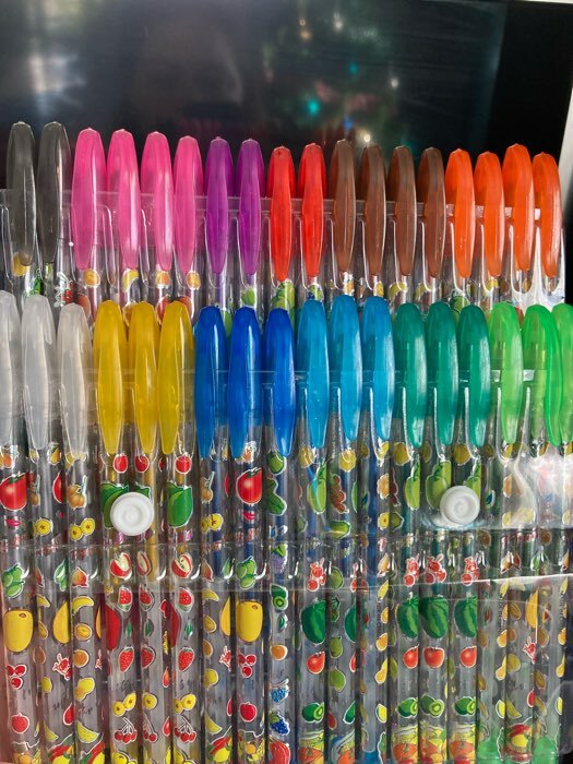 Фотография покупателя товара Набор гелевых ручек с блёстками, 36 цветов, корпус с рисунком, в блистере, на кнопке - Фото 5