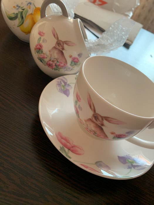 Фотография покупателя товара Чайная пара фарфоровая Доляна «Зайка», 2 предмета: чашка 250 мл, блюдце d=15 см, цвет белый