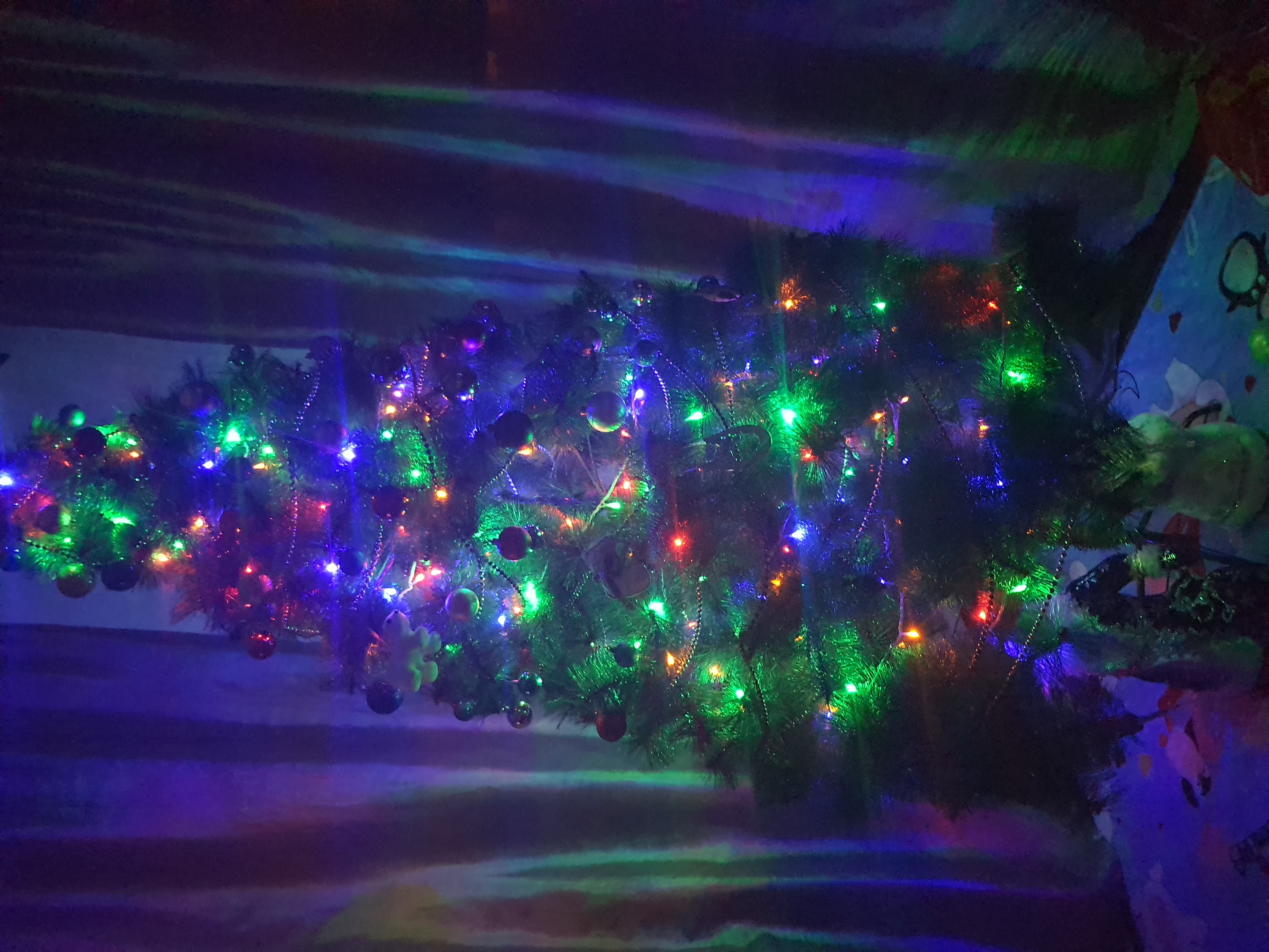 Фотография покупателя товара Гирлянда «Нить» 10 м, IP44, тёмная нить, 100 LED, свечение фиолетовое, 8 режимов, 220 В - Фото 27