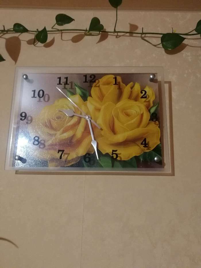 Фотография покупателя товара Часы настенные, серия: Цветы, "Розы", 25х35  см - Фото 1