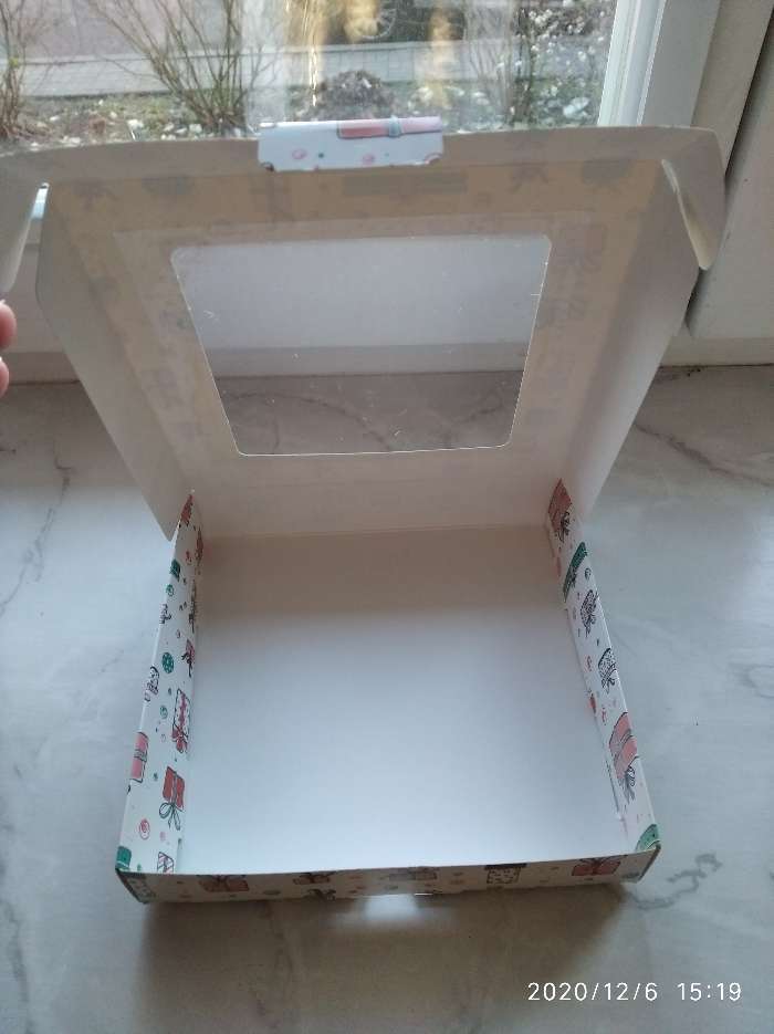 Фотография покупателя товара Коробка самосборная бесклеевая, "Подарки", 16 х 16 х 3 см