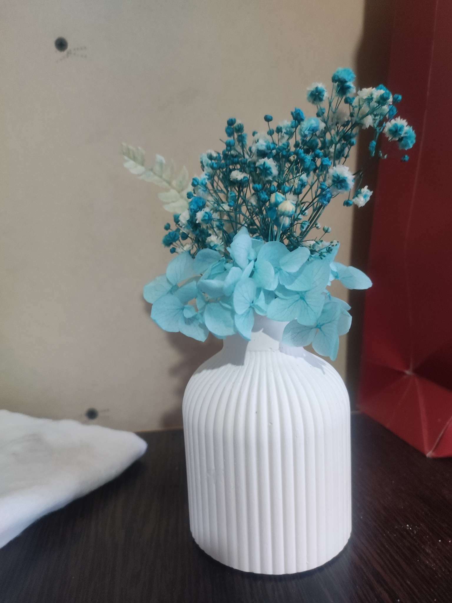 Фотография покупателя товара Ваза «Кувшинчик в полоску», 9.5×7 см, гипс, белая - Фото 7