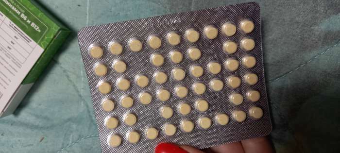 Фотография покупателя товара Фолиевая кислота, витамины B6 и B12, для взрослых, 50 таблеток по 100 мг - Фото 3