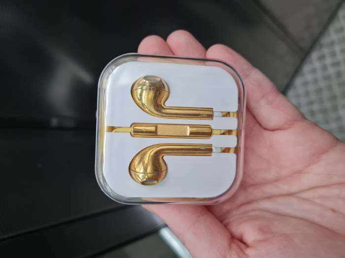 Фотография покупателя товара Наушники Luazon RX-13, вкладыши, микрофон, золотистые