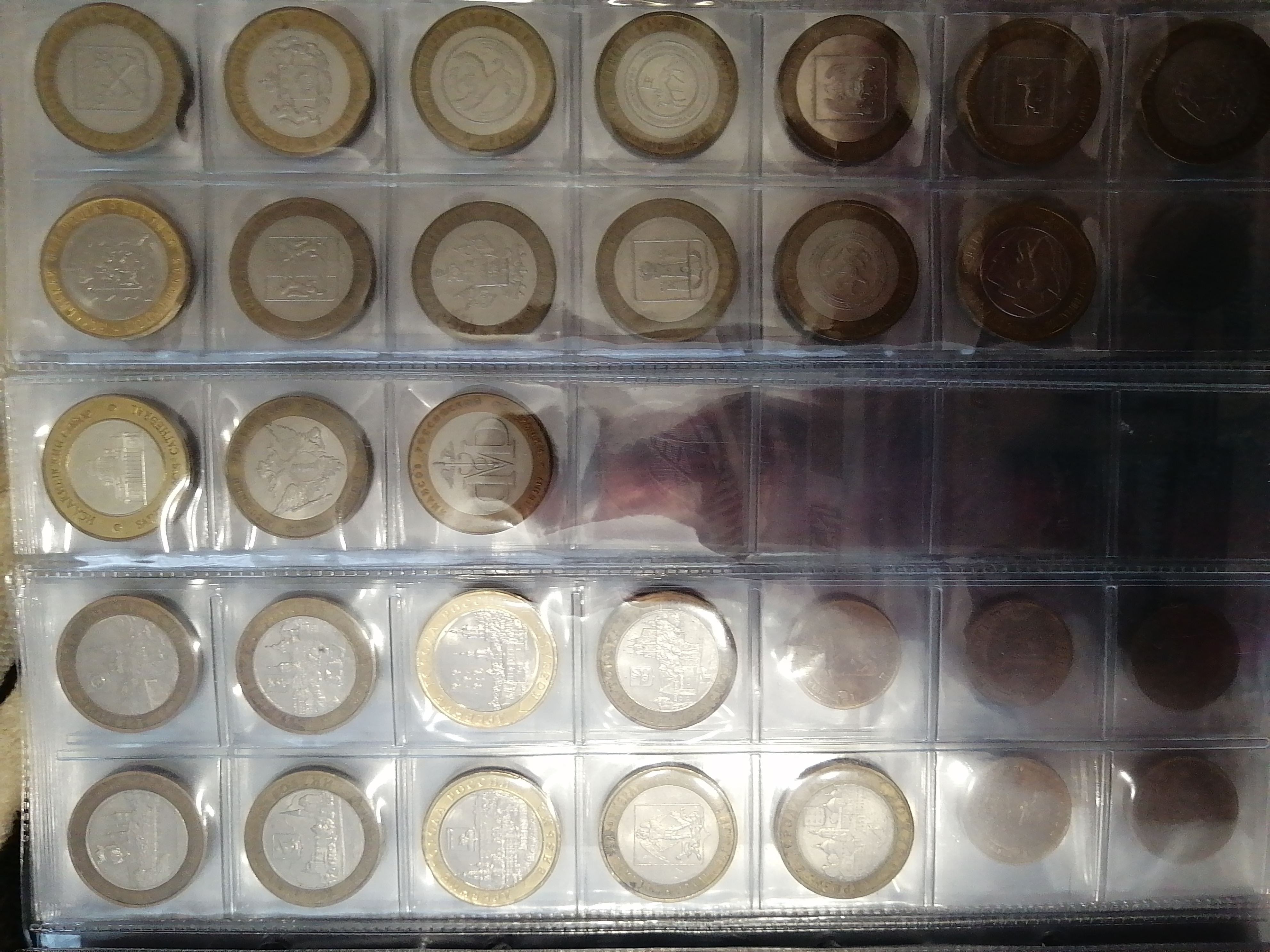 Фотография покупателя товара Комплект листов для монет, 5 штук, 200 х 250 мм, на листе 35 ячеек, 30 х32 мм, скользящий - Фото 1