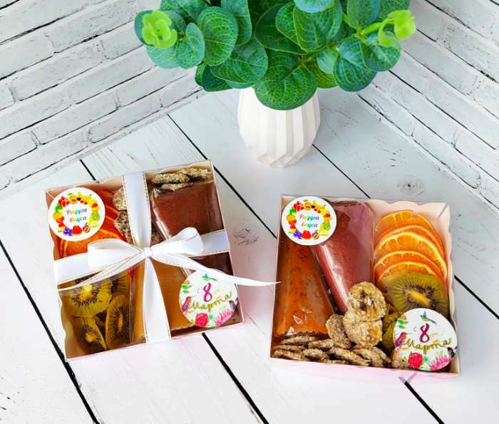 Фотография покупателя товара Лента атласная, с золотым люрексом, 6 мм, 23±1 м, белая №001 - Фото 1