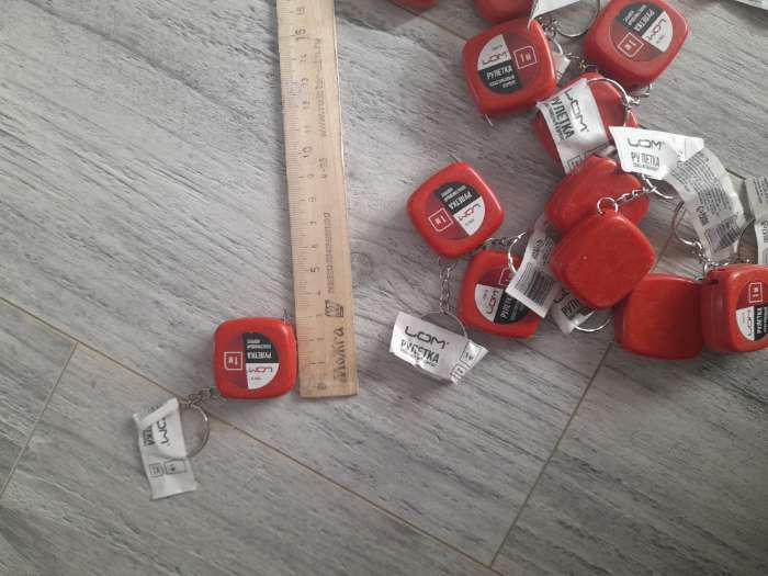 Фотография покупателя товара Рулетка-брелок ЛОМ, 1 м × 6 мм