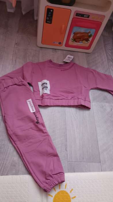 Фотография покупателя товара Комплект для девочки (свитшот, брюки), цвет тёмно-лиловый, рост 116 см - Фото 1
