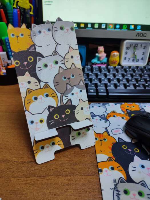 Фотография покупателя товара Подставка под телефон «Коты», 8,9 х 16,3 см - Фото 1