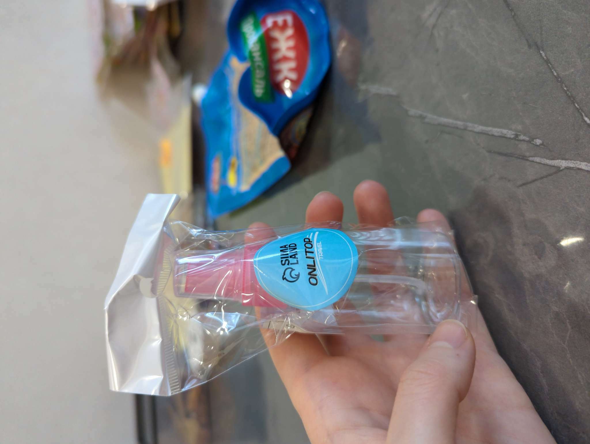 Фотография покупателя товара Бутылочка для хранения, с распылителем, 50 мл, цвет МИКС/прозрачный