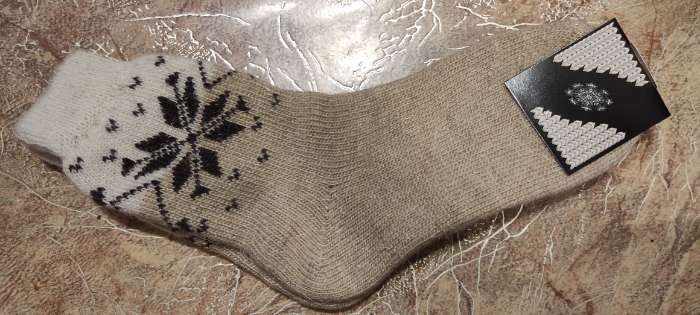 Фотография покупателя товара Носки женские шерстяные «Снежинка», цвет бежевый, размер 23 - Фото 1