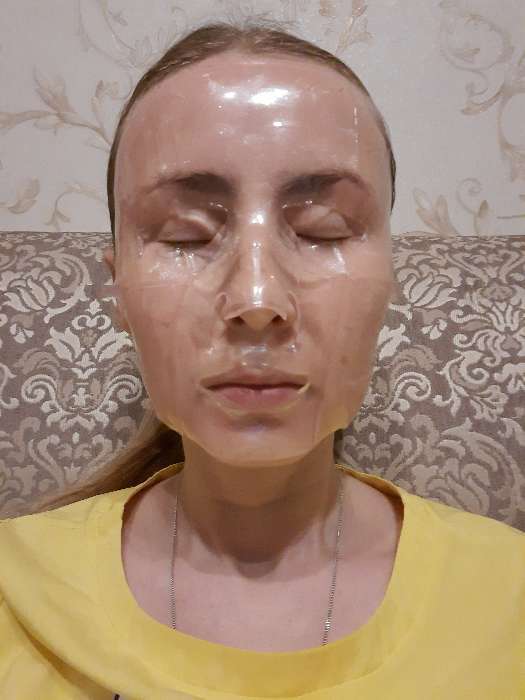 Фотография покупателя товара Гидрогелевая маска для лица Collagen Crystal «Коллаген и бриллиантовая пудра», антивозрастная, белая, 60 г - Фото 1