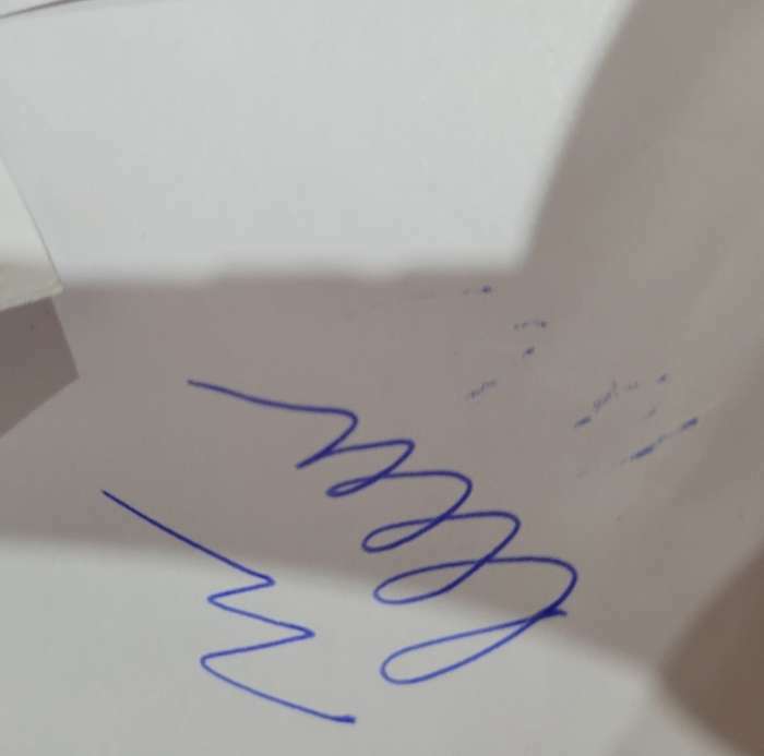 Фотография покупателя товара Набор ручка гелевая со стираемыми чернилами, пишущий узел 0.5 мм, чернила синие+9 синих стержней - Фото 6