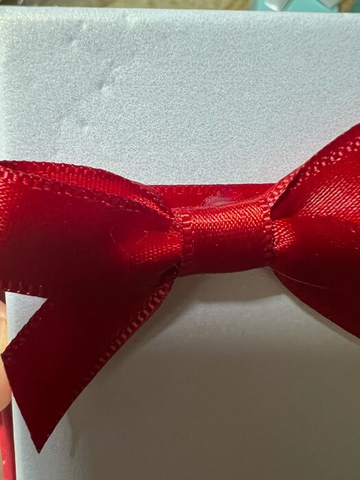 Фотография покупателя товара Коробочка подарочная под набор "Рафаэлло", 5x8, цвет бело-красный (размер полезной части 4,5х7,5 см) - Фото 4