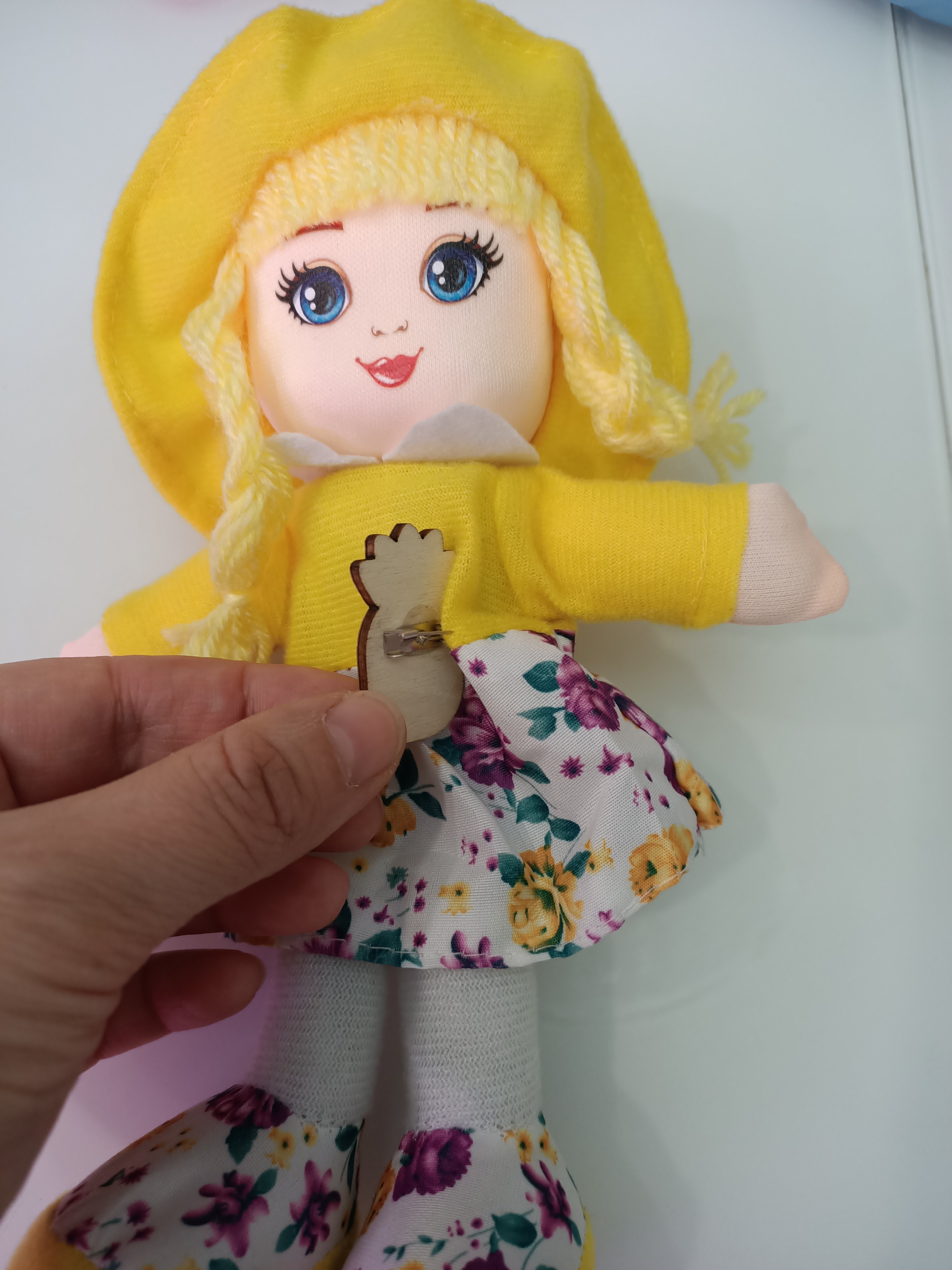 Фотография покупателя товара Мягкая кукла «Ева», с брошью, 15х20 см - Фото 3