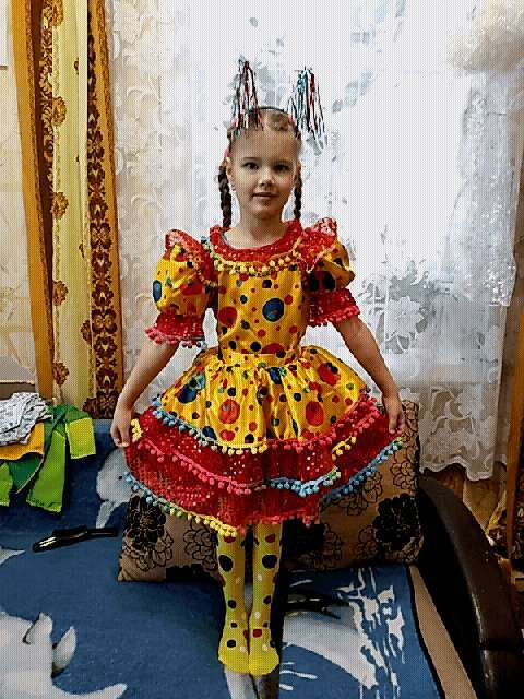 Фотография покупателя товара Карнавальный костюм «Хлопушка», сатин: платье, ободок, р. 34, рост 134 см - Фото 1