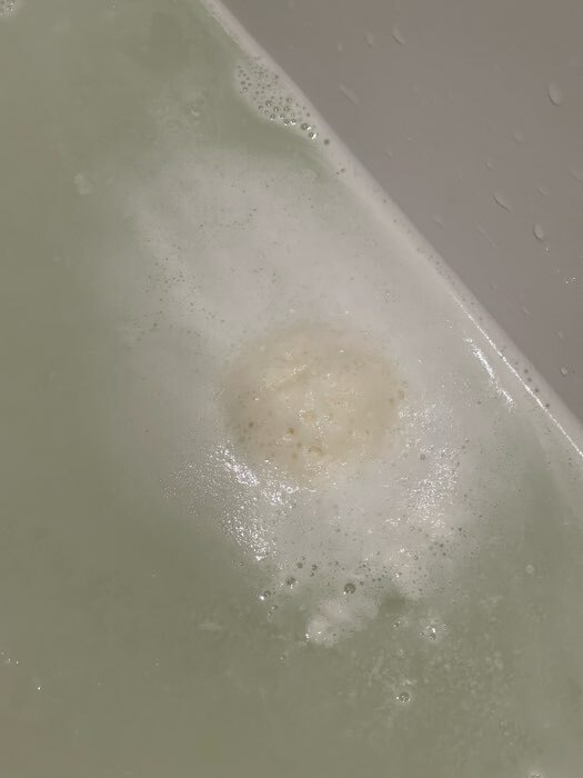 Фотография покупателя товара Бомбочка для ванны из персидской соли "С Новым Годом" с эф.маслом миндаля, 140 гр - Фото 7