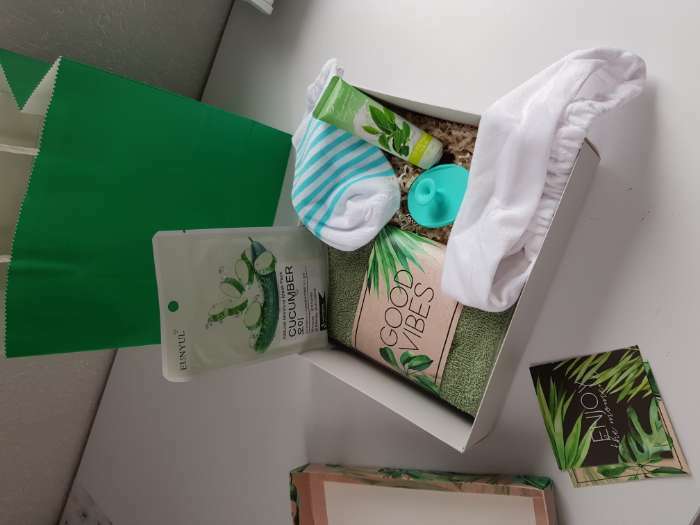 Фотография покупателя товара Набор подарочный Этель Tropics, полотенце 30х60 см и аксессуары.
