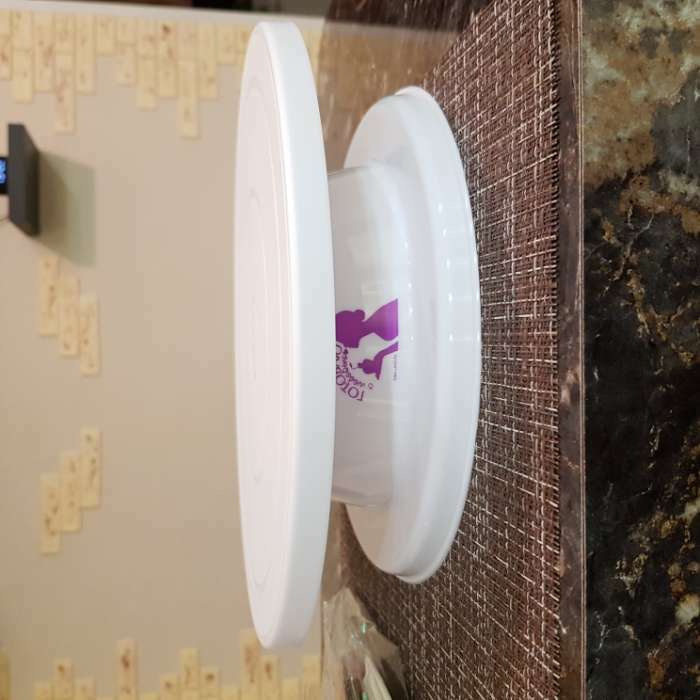 Фотография покупателя товара Подставка для торта вращающаяся «Магия», d=27,5, цвет фиолетовый - Фото 1