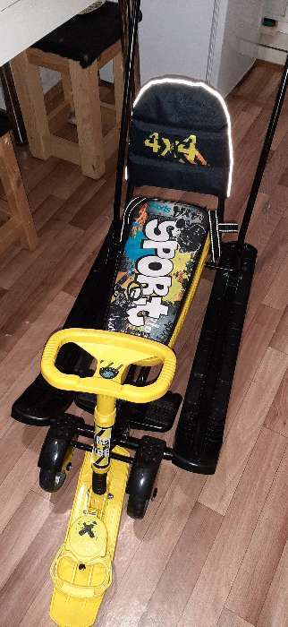 Фотография покупателя товара Снегокат с колёсами Тимка спорт 6, «Граффити», цвет чёрный/жёлтый