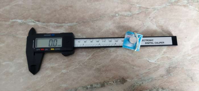 Фотография покупателя товара Штангенциркуль электронный ЛОМ, с глубиномером, пластиковый, 150 мм