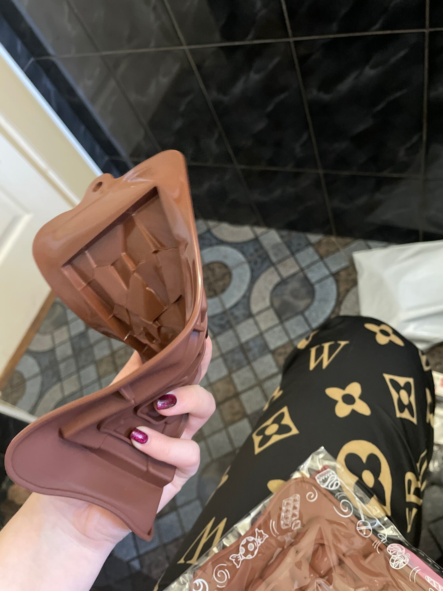 Фотография покупателя товара Форма для шоколада Доляна «Дробленый шоколад», 21,2×10,6×1 см, цвет коричневый