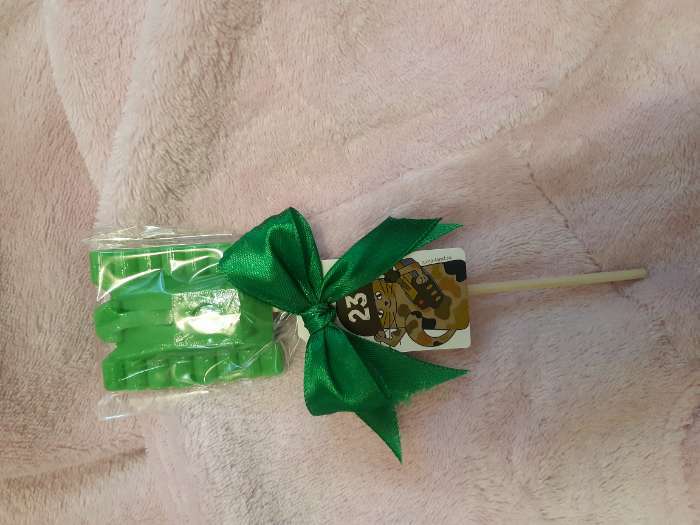 Фотография покупателя товара Леденец на палочке «23 Февраля», танк, вкус: фейхоа, 27 г - Фото 1