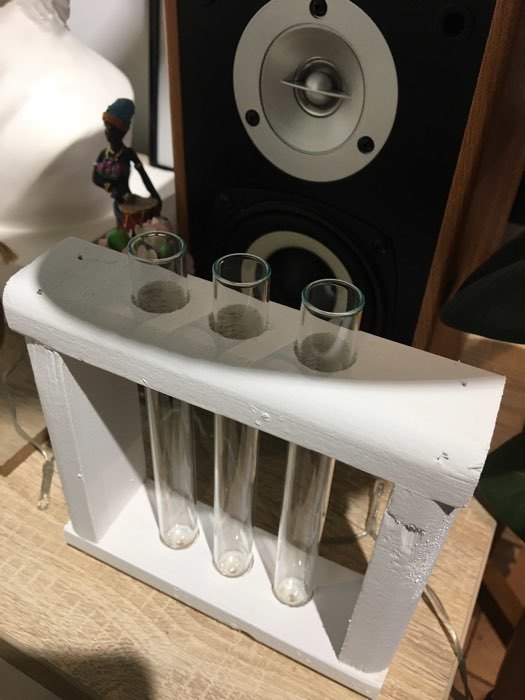 Фотография покупателя товара Кашпо деревянное 20×5.5×20 см с 3 колбами "Рамка Мини", белый Дарим Красиво - Фото 2