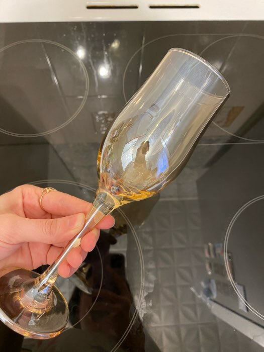 Фотография покупателя товара Набор бокалов для шампанского «Гладкость», 200 мл, 6 шт, цвет янтарный - Фото 2