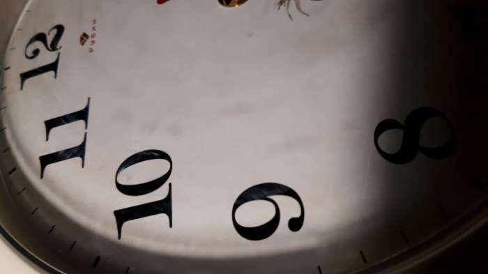 Фотография покупателя товара Часы настенные, интерьерные "Розы", d-23 см, бесшумные, корпус бежевый - Фото 1