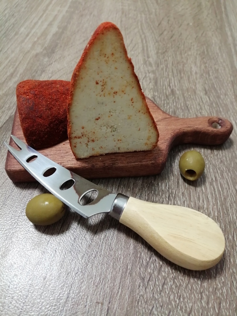 Фотография покупателя товара Нож для сыра Доляна «Ломоть», ручка из гевеи, 12,1×3 см - Фото 1