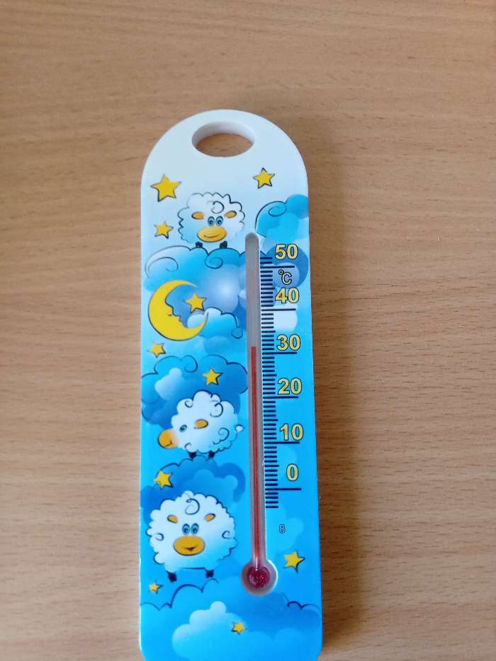 Фотография покупателя товара Термометр комнатный детский, цвет голубой