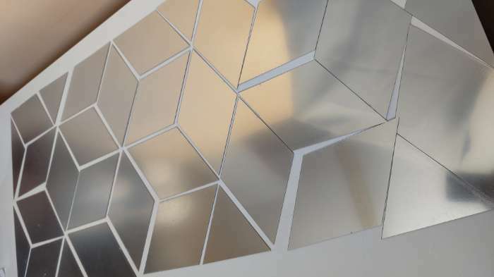 Фотография покупателя товара Наклейки интерьерные "Куб", зеркальные, декор настенный, панно 90 х 103 см, 54 эл. - Фото 3