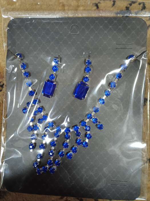 Фотография покупателя товара Набор 2 предмета: серьги, колье «Драгоценность» водопад, цвет синий в серебре, 40 см - Фото 1