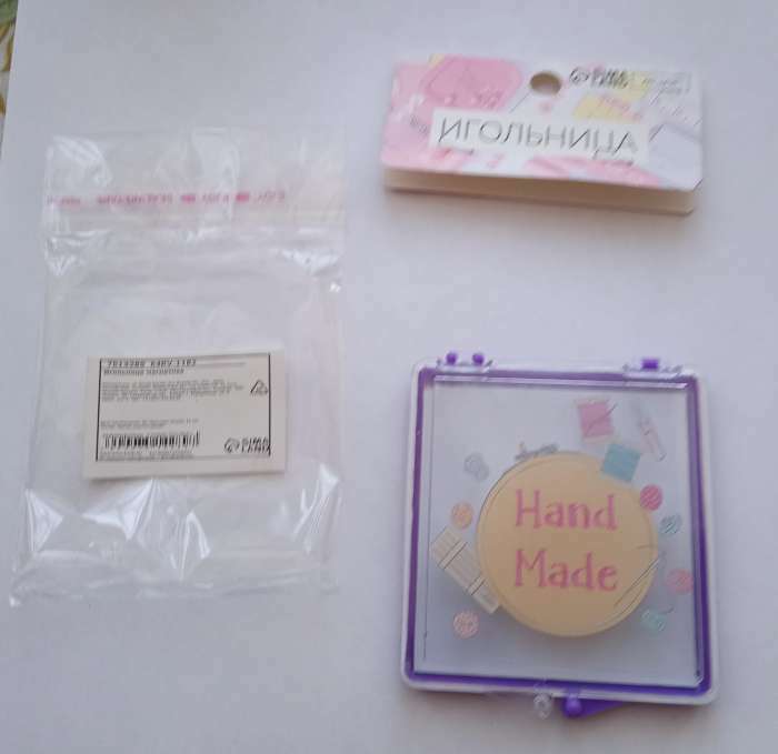 Фотография покупателя товара Игольница магнитная «Hand made», с иглами, 7 × 8 см, цвет фиолетовый - Фото 3