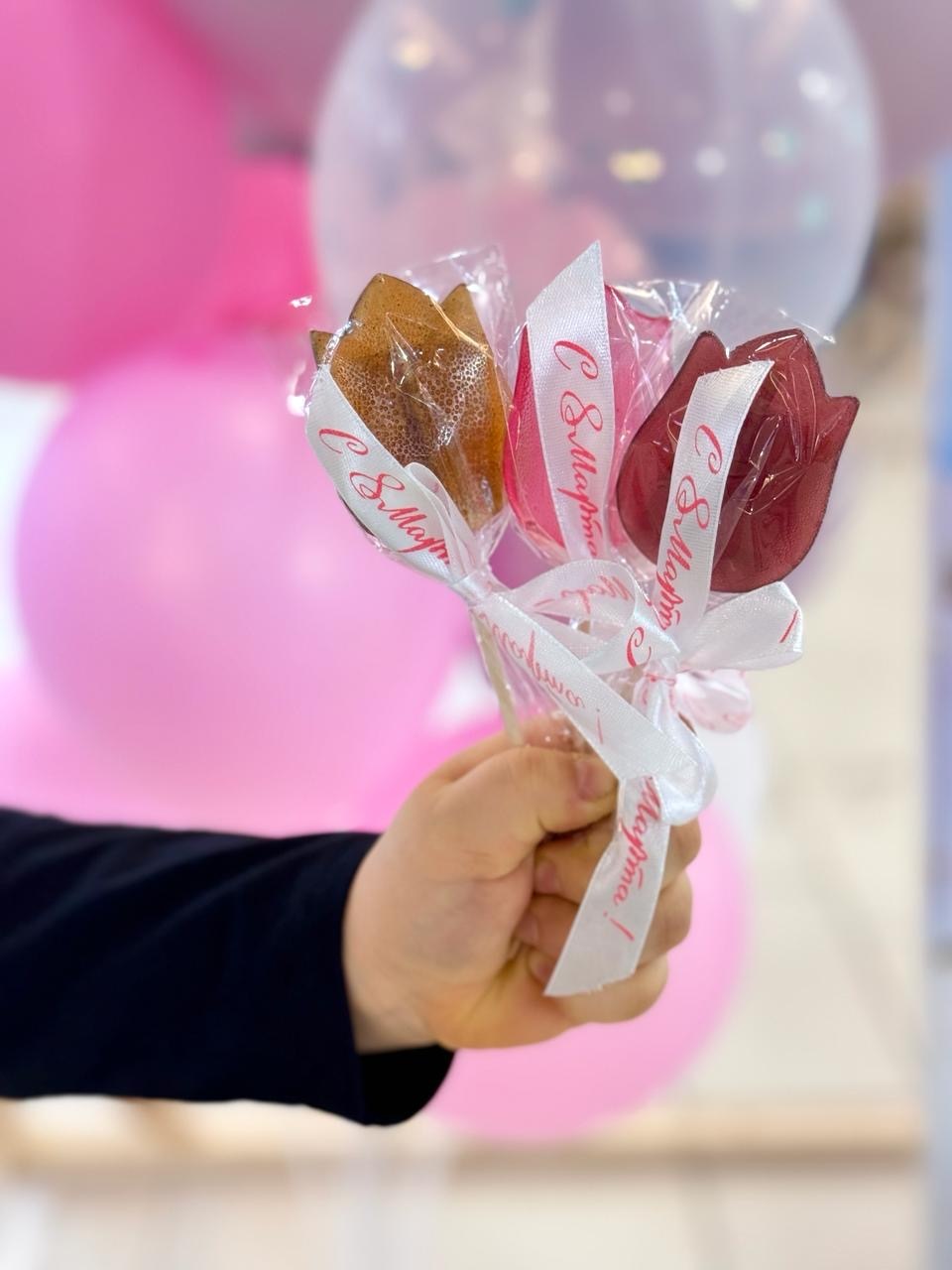 Фотография покупателя товара Лента атласная «С 8 Марта», 15 мм, 23±1 м, белая, розовая №001 - Фото 11