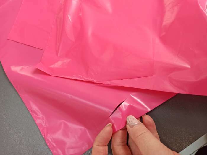 Фотография покупателя товара Пакет полиэтиленовый с вырубной ручкой, Розовый 30-40 См, 50 мкм - Фото 4