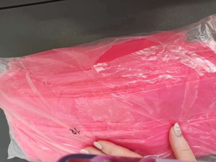Фотография покупателя товара Пакет полиэтиленовый с вырубной ручкой, Розовый 30-40 См, 50 мкм - Фото 3