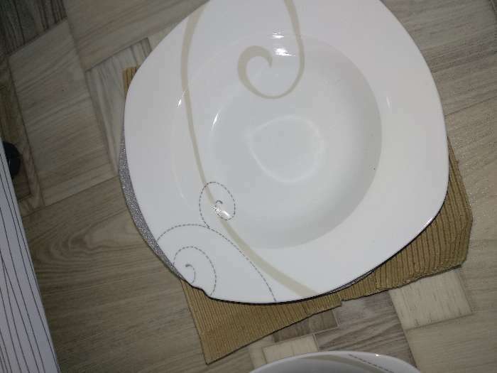 Фотография покупателя товара Сервиз столовый Caress Modern, 19 предметов: тарелка десертная 6 шт, тарелка обеденная 6 шт, тарелка глубокая для супа 6 шт, салатник 1 шт - Фото 3