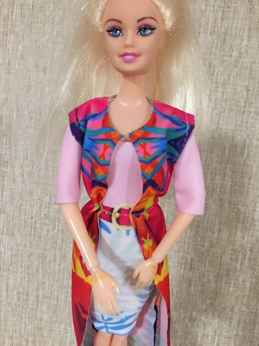 Фотография покупателя товара Кукла-модель шарнирная «Кэтти» с набором для создания одежды «Я модельер», МИКС - Фото 3