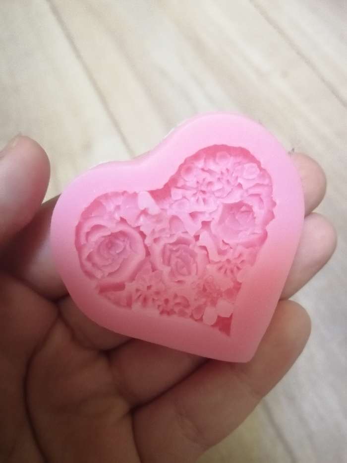 Фотография покупателя товара Молд «Цветочное сердце», 5,5×5 см - Фото 2