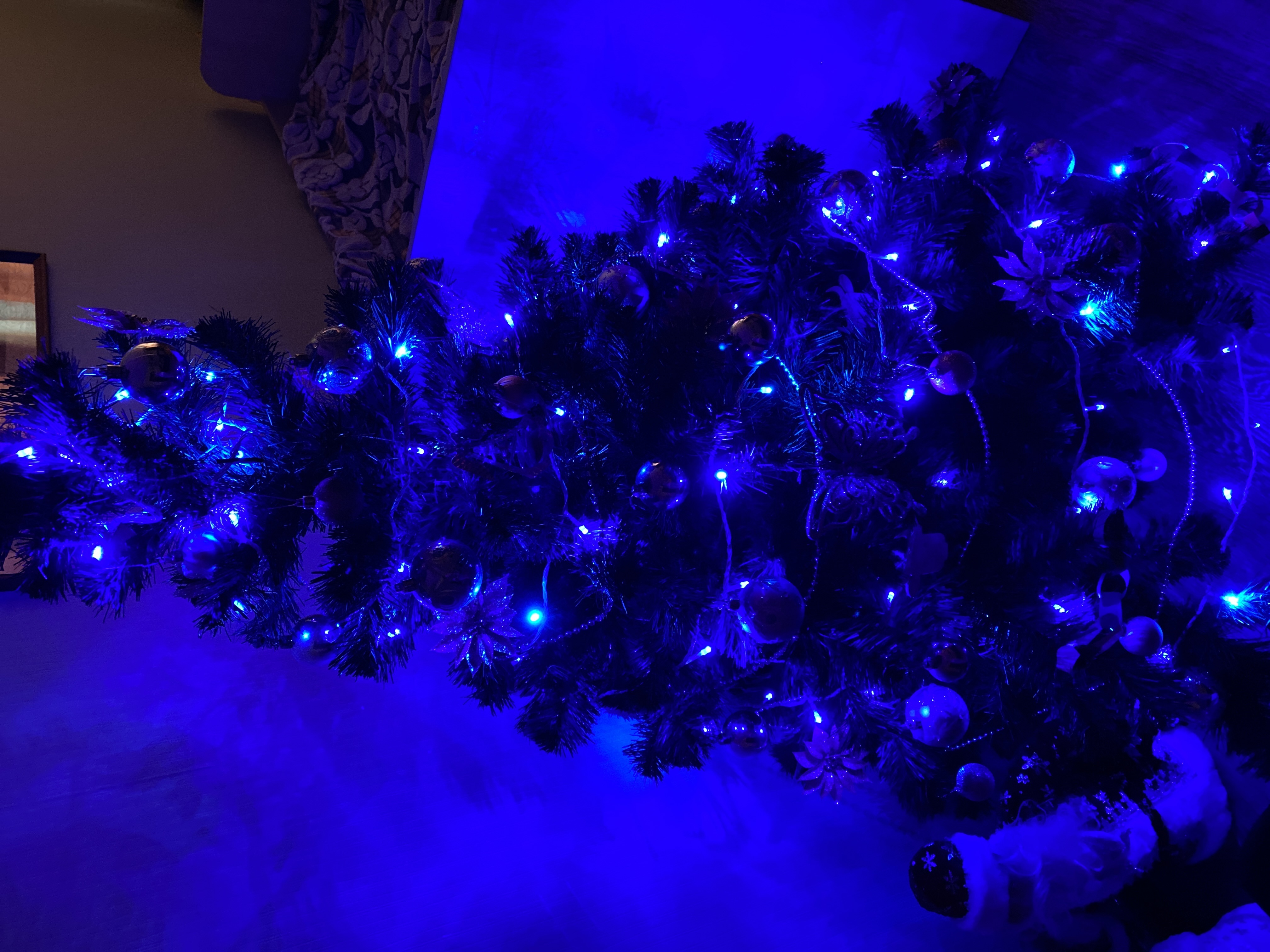 Фотография покупателя товара Гирлянда «Нить» 10 м, IP20, белая нить, 100 LED, свечение белое, 8 режимов, 220 В - Фото 215