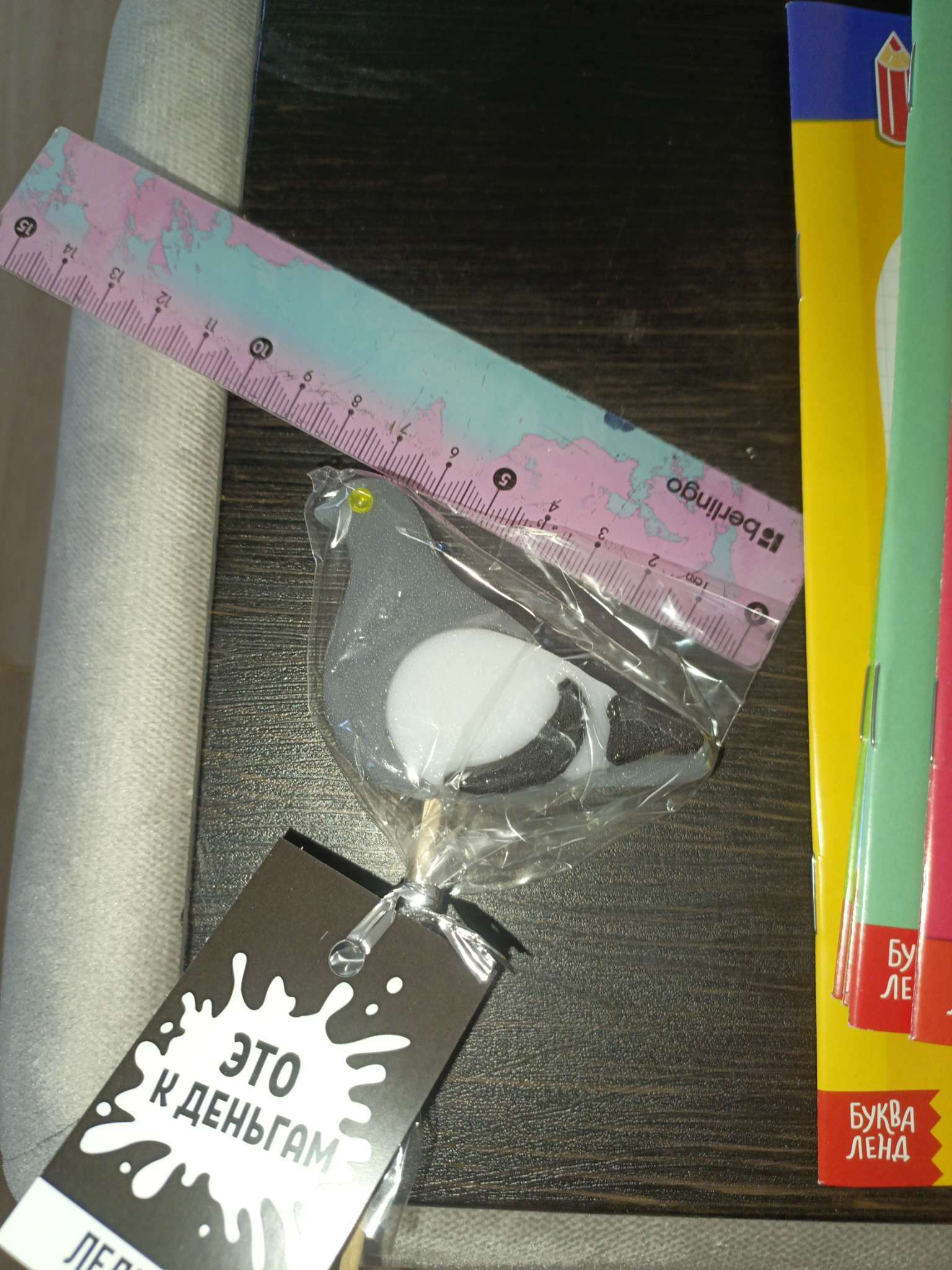 Фотография покупателя товара Леденец на палочке «Сладкому пирожочку», со вкусом персика, 25 г - Фото 5