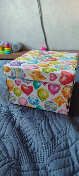 Фотография покупателя товара Коробка подарочная складная, упаковка, «Яркие шары», 31 х 25,5 х 16 см - Фото 1