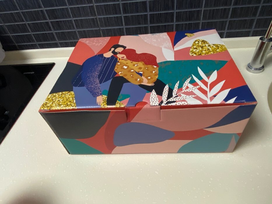 Фотография покупателя товара Коробка подарочная сборная, упаковка, «Love», 26 х 19 х 10 см - Фото 1
