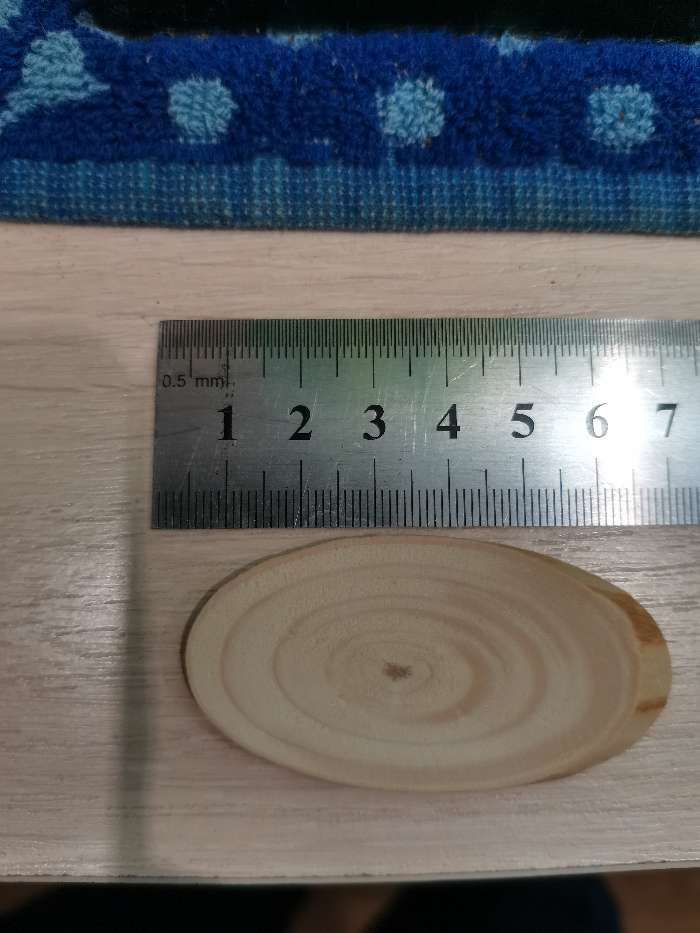 Фотография покупателя товара Спил дерева "Сосновый", овальный, d=3-4 см, h=3,5 мм - Фото 3