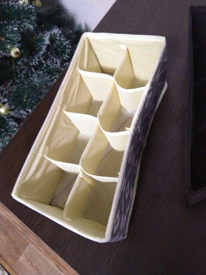 Фотография покупателя товара Органайзер для хранения белья Доляна «Ромбы», 4 ячейки, 29×29×10 см, цвет серый - Фото 1